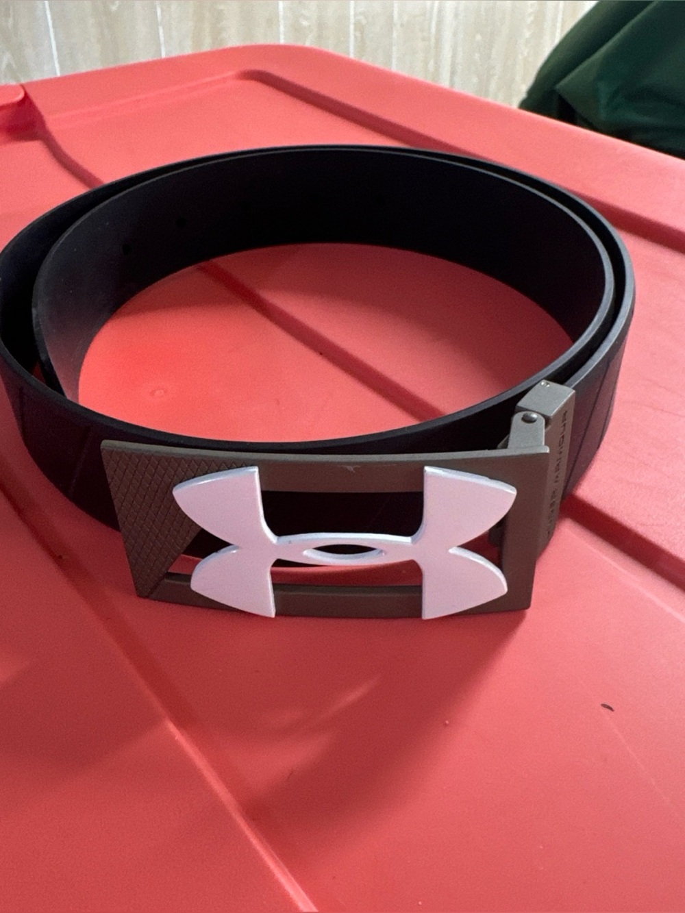 Under Armour Black Belt with White Logo Buckle 30”